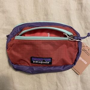1 HOUR 30% OFF SALE! NWT Patagonia Ultralight Mini Hip Pack
